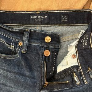 LUCKY BRAND SUPER SKINNY DARK WASH JEANS